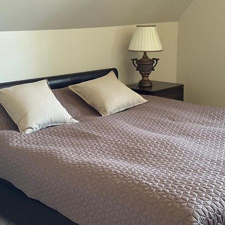 Manni Homestay Kuressaare Buitenkant foto
