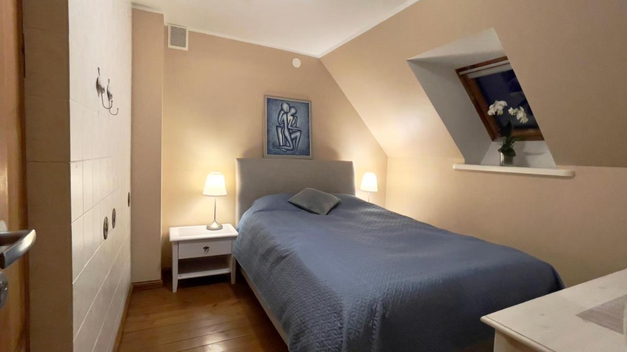 Manni Homestay Kuressaare Buitenkant foto