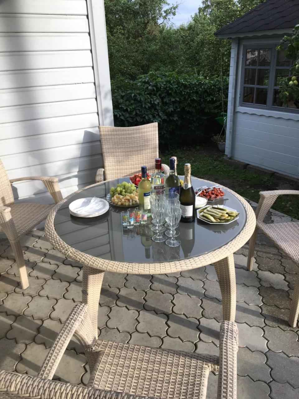 Manni Homestay Kuressaare Buitenkant foto